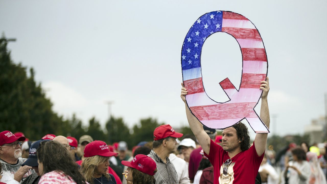 Trump QAnon