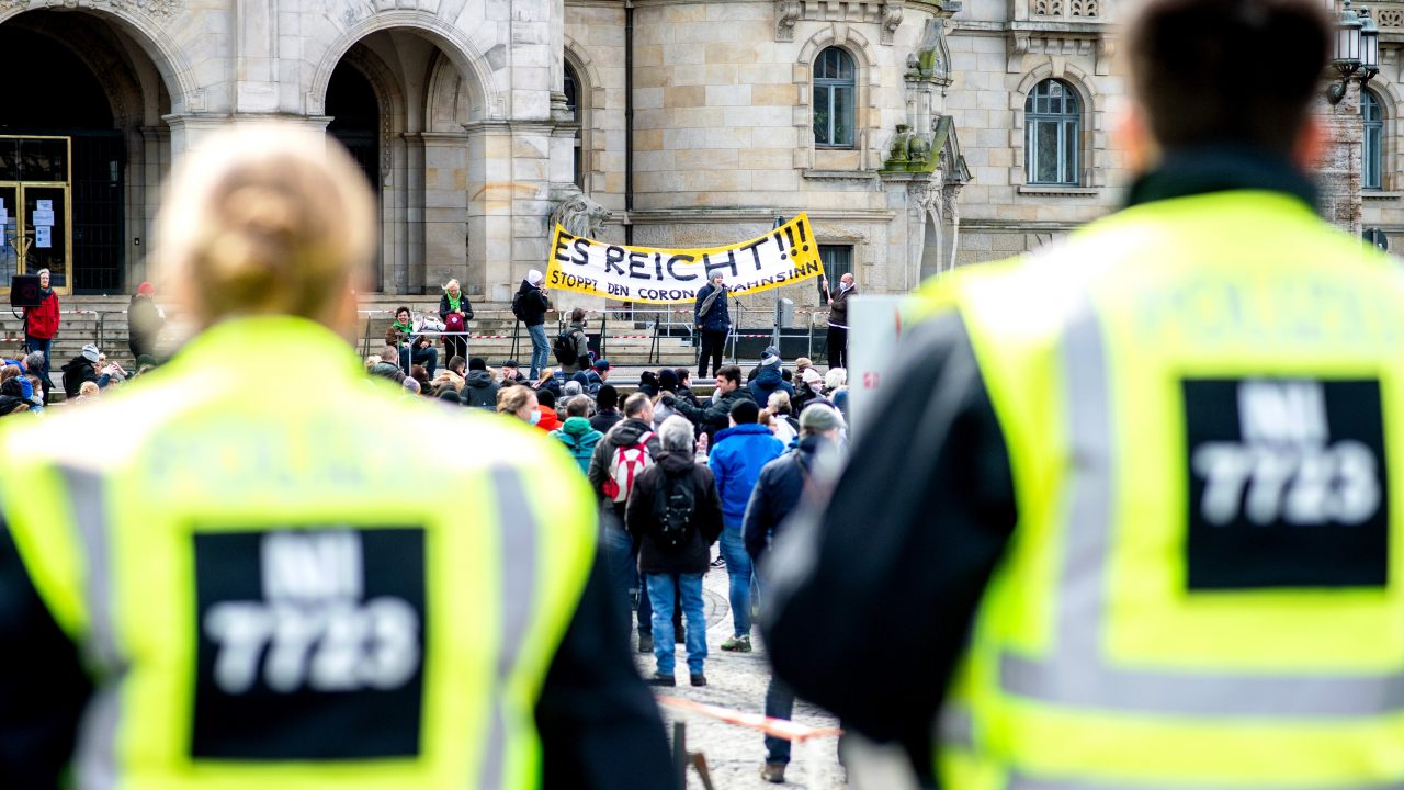 Demonstration gegen die Corona-Einschränkungen - Hannover