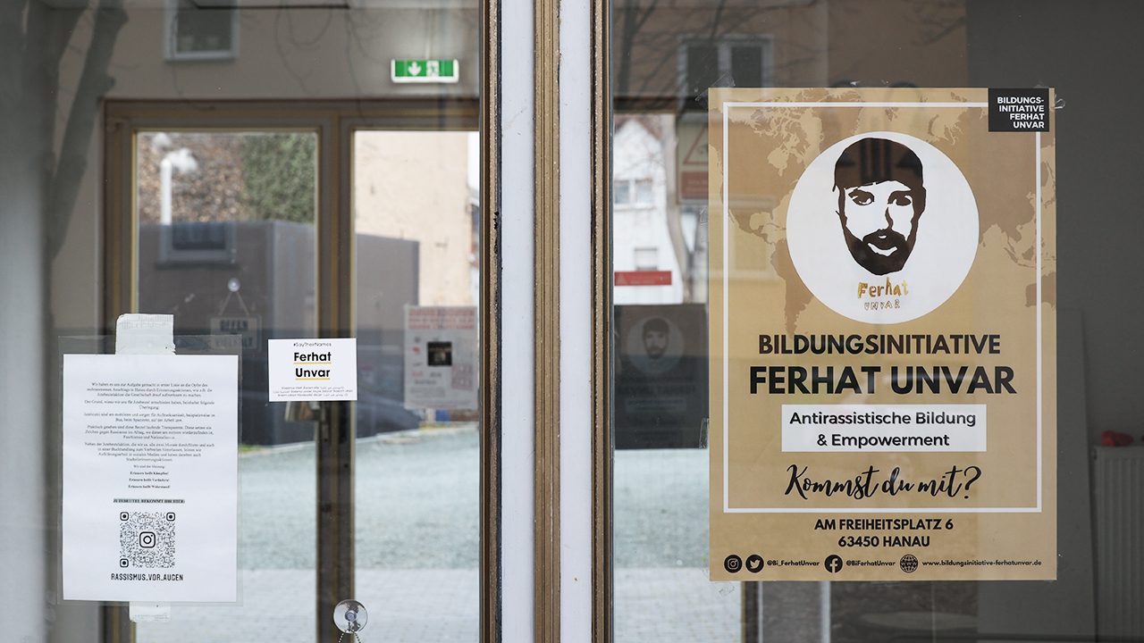 Gegen Rassismus und gegen das Vergessen: Die Bildungsinitiative Ferhat Unvar