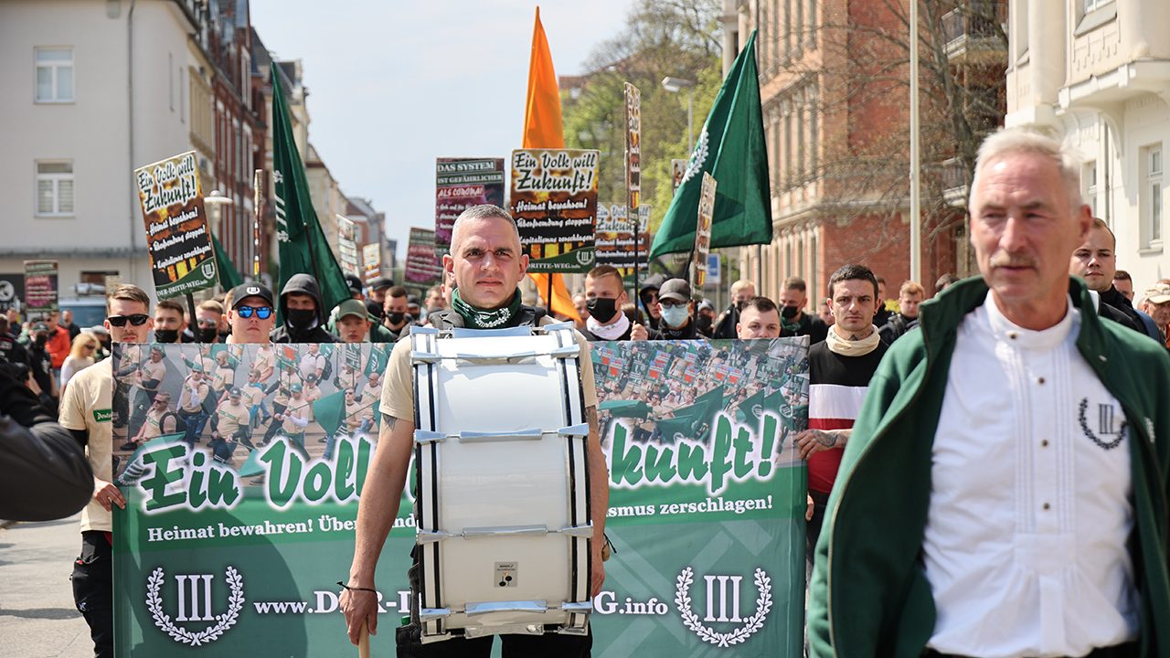 Neonazi-Aufmarsch am 1. Mai in Zwickau: „Der III. Weg“