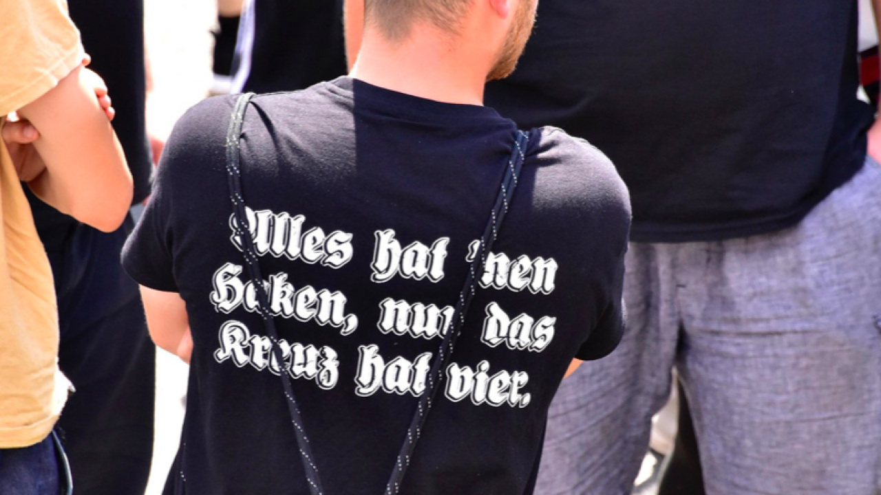 Neonazi auf der Demonstration der NSP