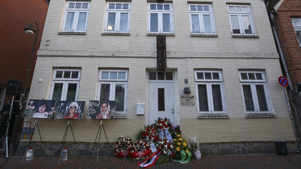 Commemorations for 28th anniversary of arson attack in Molln