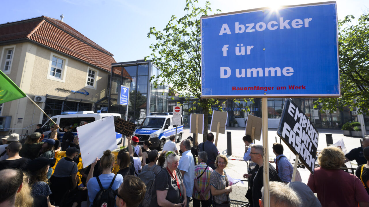 Demonstration gegen Landesparteitag der AfD Niedersachsen