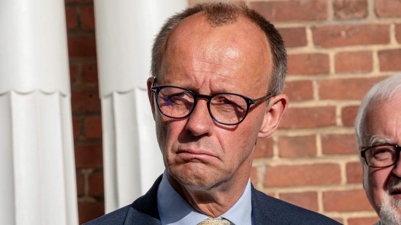 shutterstock_2409151473