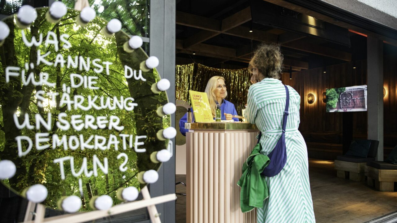 297A7301©madhumitanandi